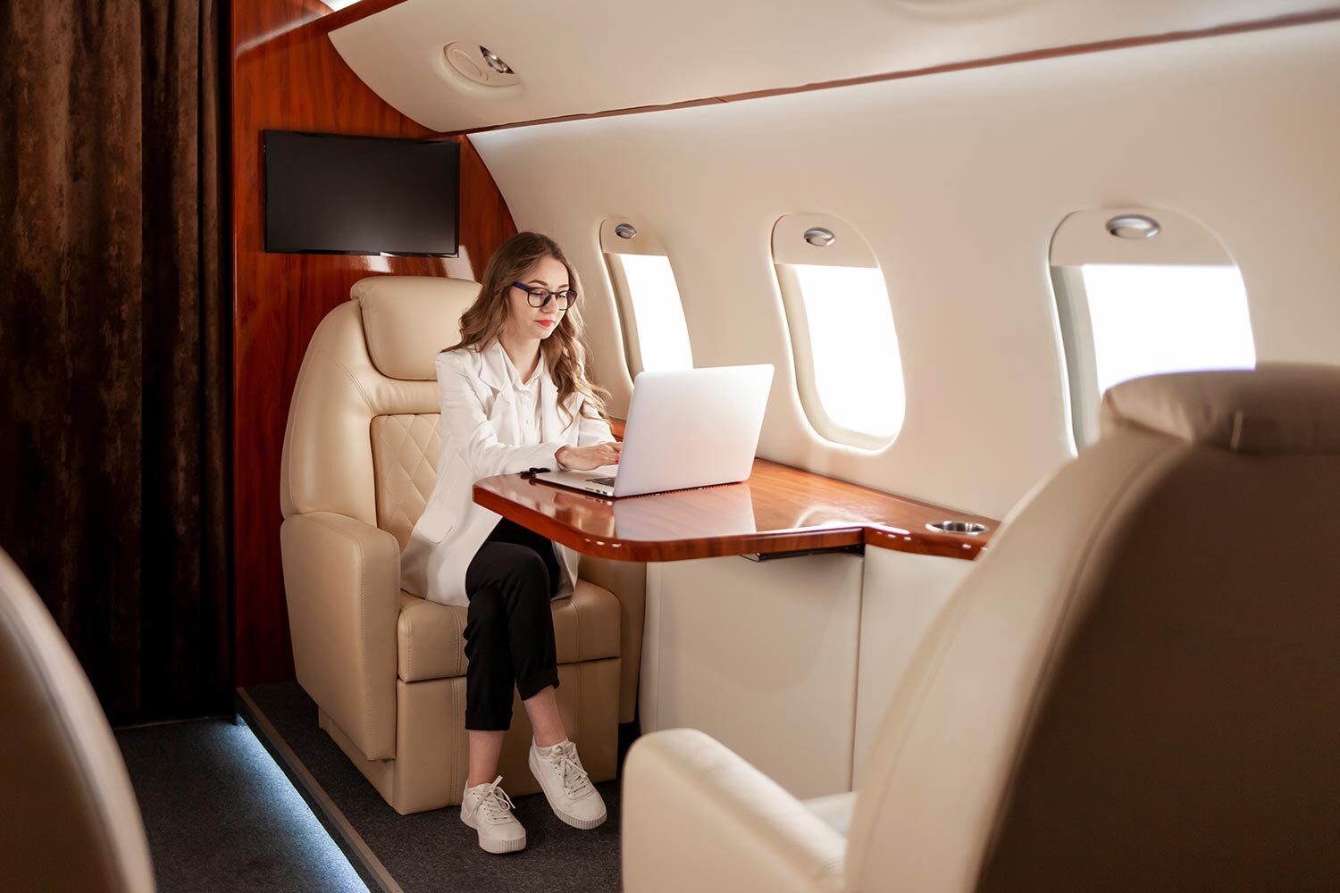 How to Get Business Class Flights for Cheap – Strategies to Fly Comfortably for Less